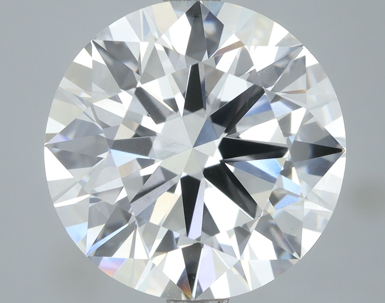 4.26 ct. round Lab Grown Diamond front image