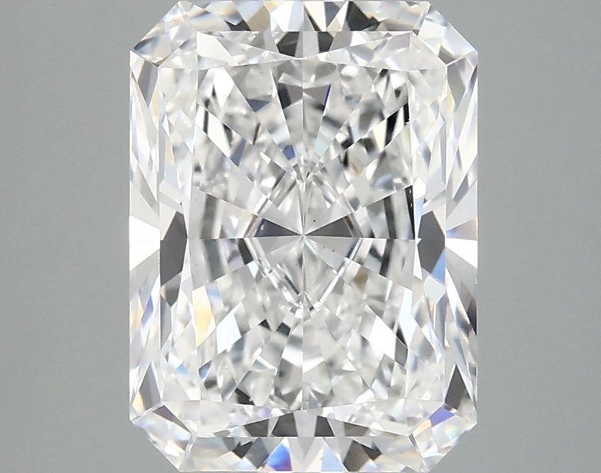 3.08 ct. radiant Lab Grown Diamond front image