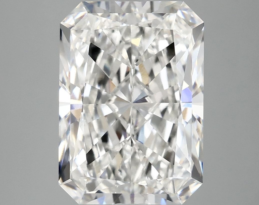 5.04 ct. radiant Lab Grown Diamond front image