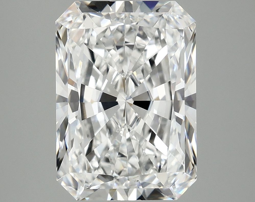 4.18 ct. radiant Lab Grown Diamond front image
