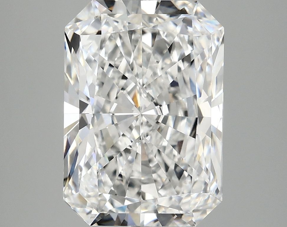 4.10 ct. radiant Lab Grown Diamond front image