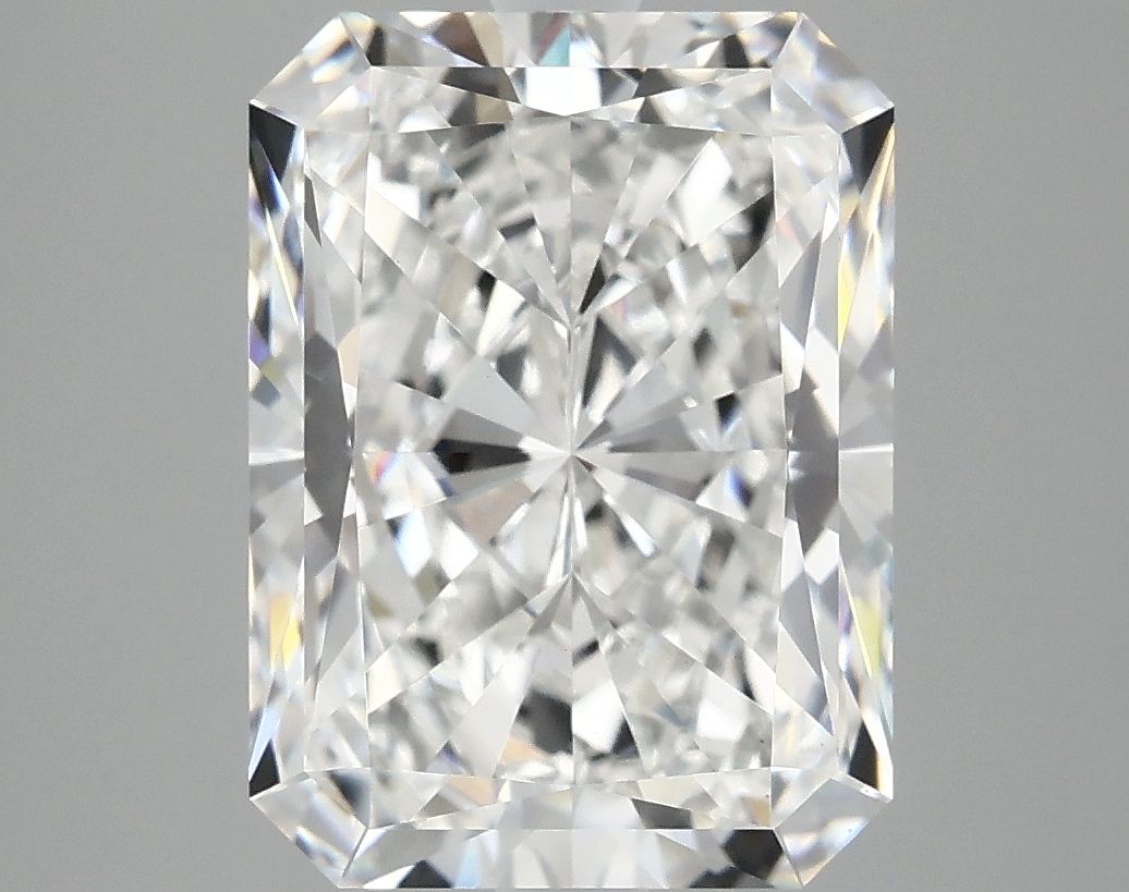 4.87 ct. radiant Lab Grown Diamond front image