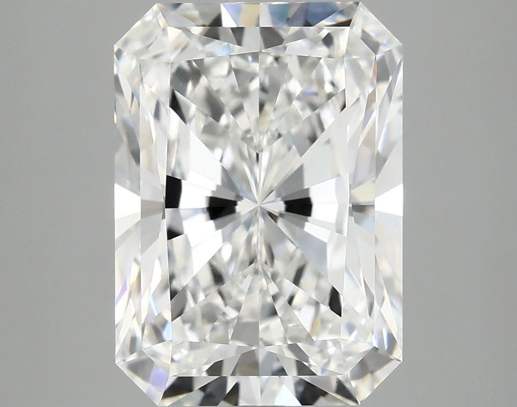 5.09 ct. radiant Lab Grown Diamond front image