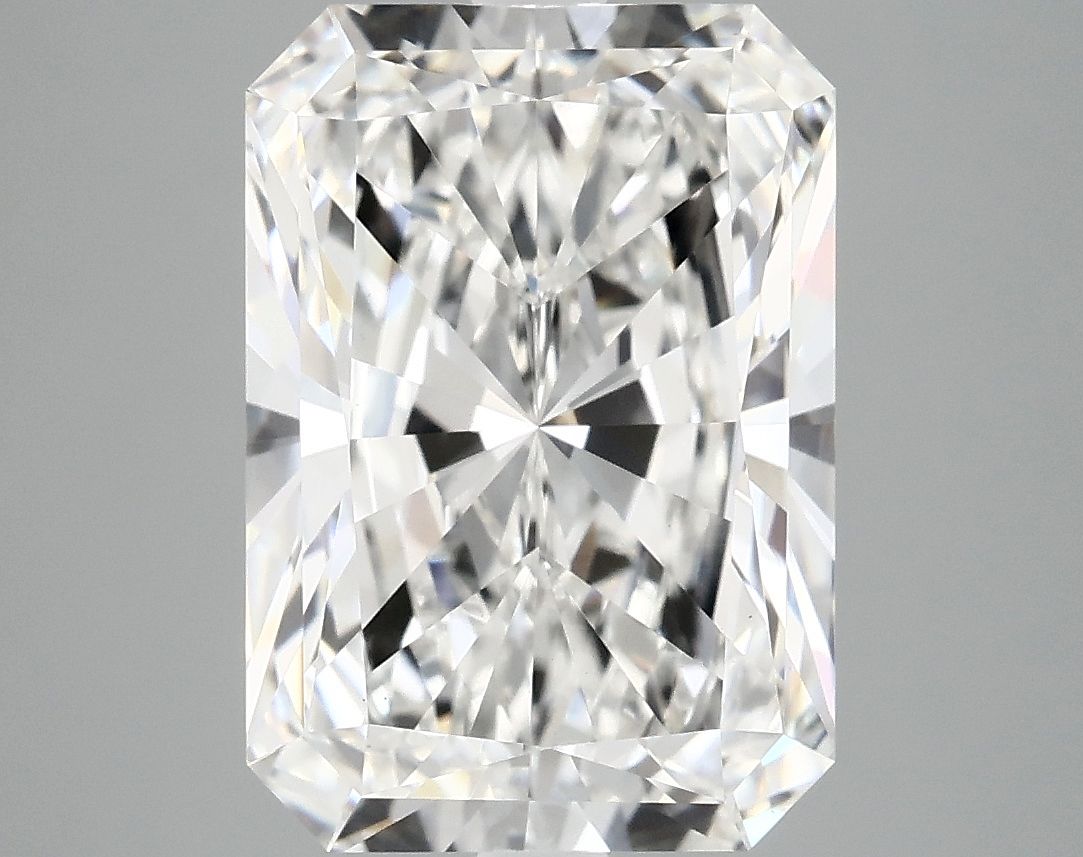 5.08 ct. radiant Lab Grown Diamond front image