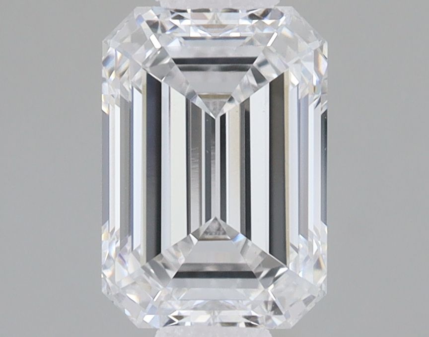 1.50 ct. emerald Lab Grown Diamond front image