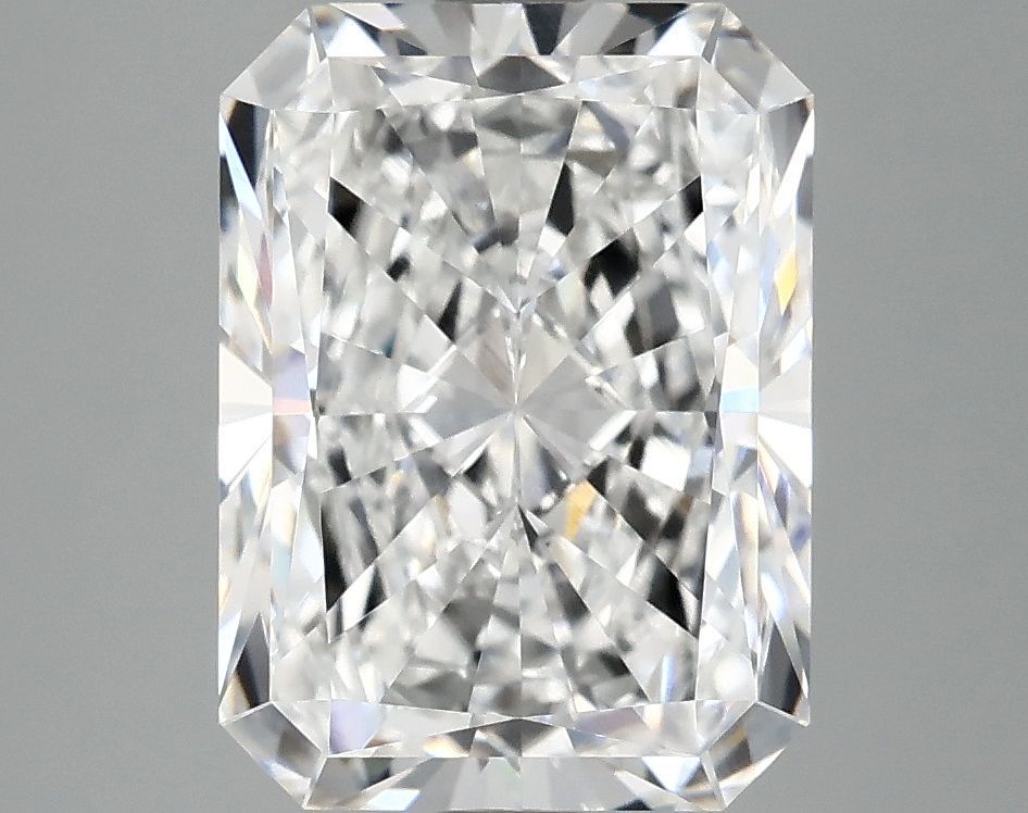 4.01 ct. radiant Lab Grown Diamond front image