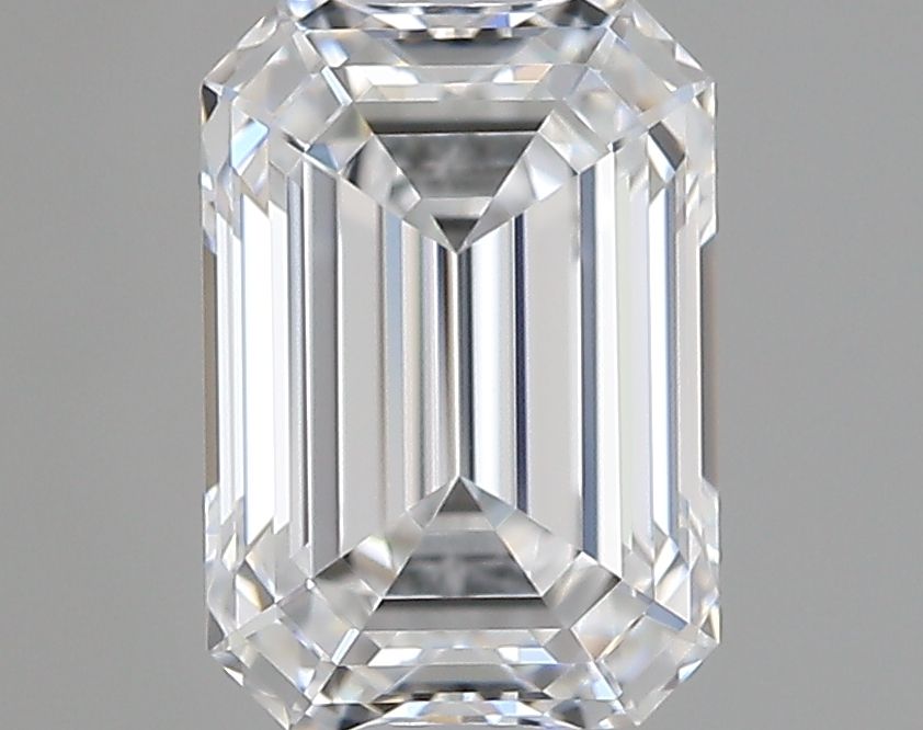 1.08 ct. emerald Lab Grown Diamond front image