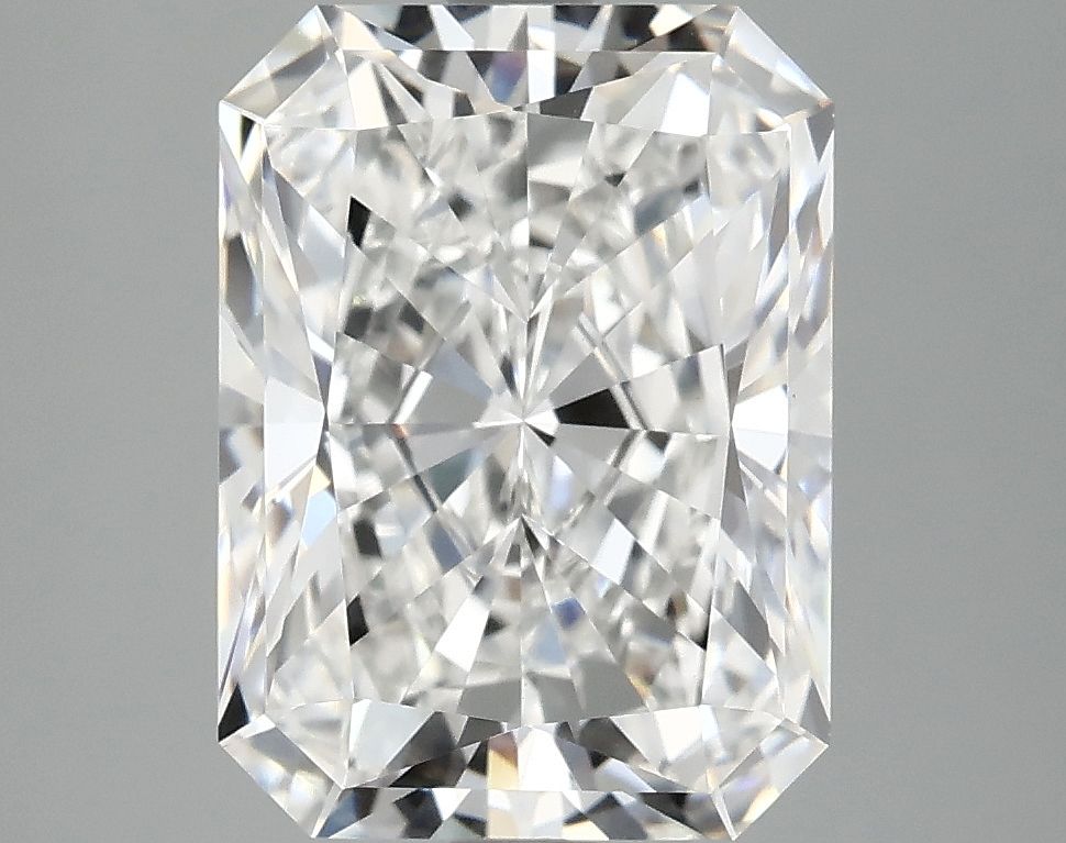 4.47 ct. radiant Lab Grown Diamond front image