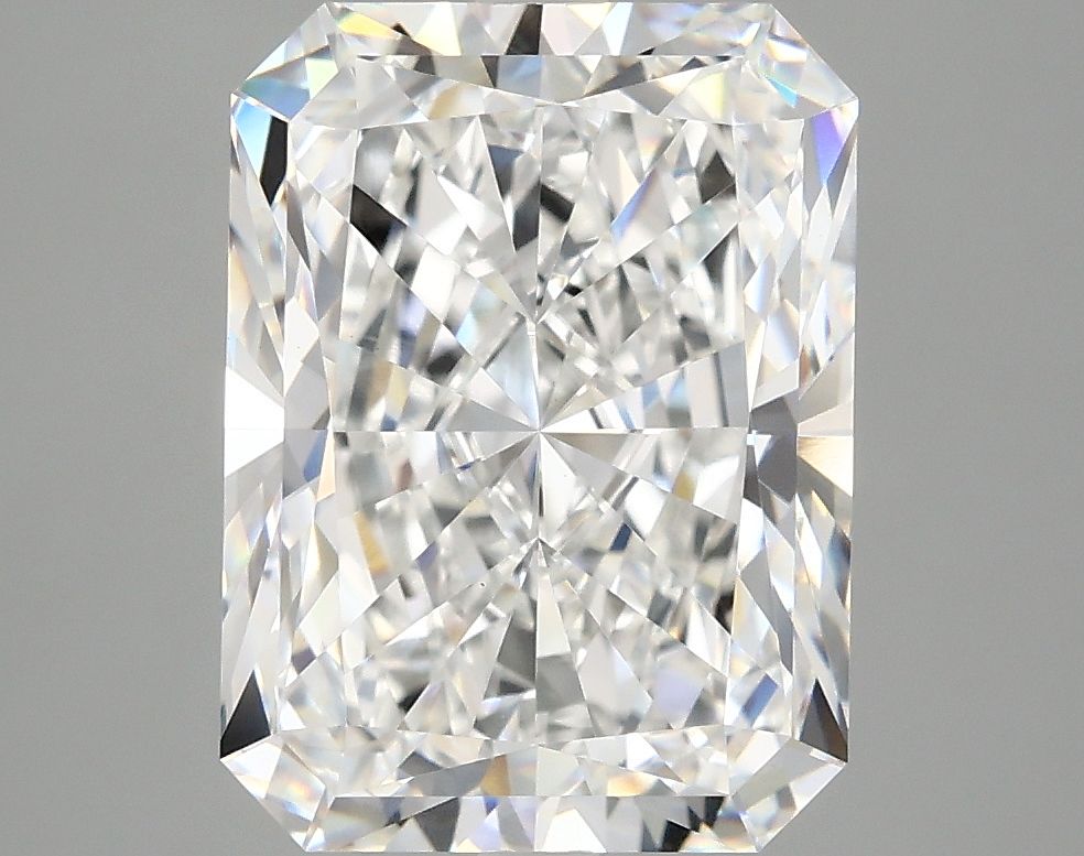 4.94 ct. radiant Lab Grown Diamond front image