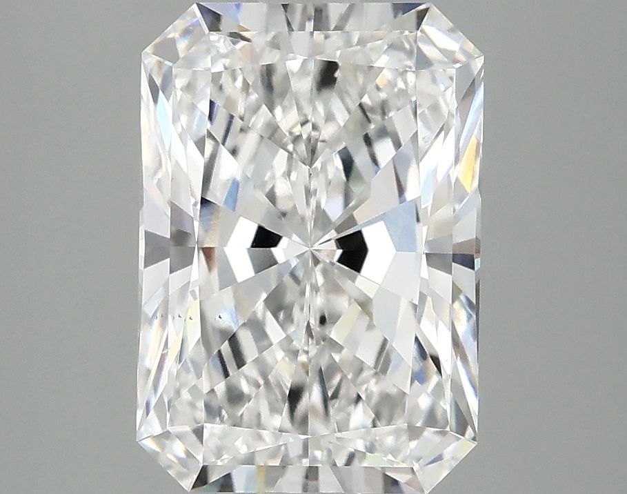 3.08 ct. radiant Lab Grown Diamond front image