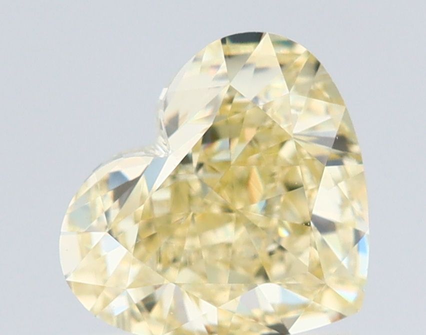 1 Carat Heart Diamond Y-Z VVS2