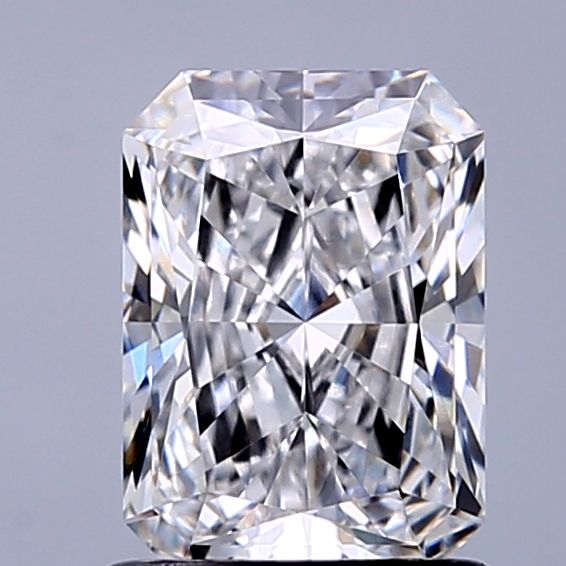 1.14 ct. radiant Lab Grown Diamond front image