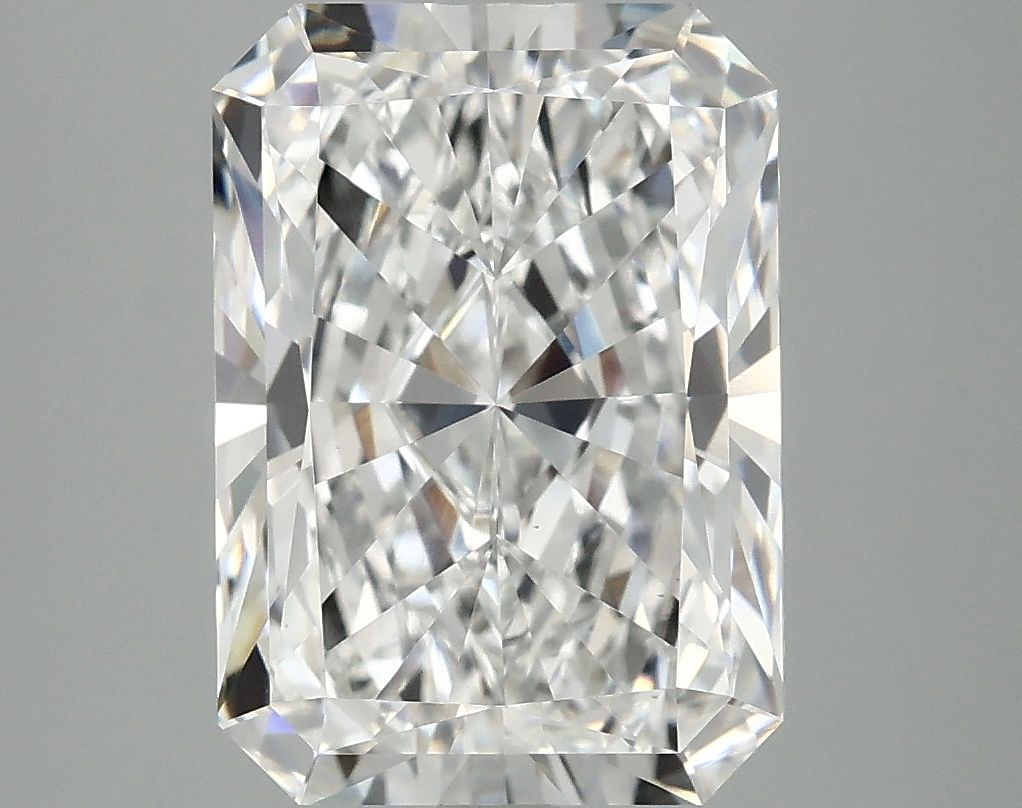 4.92 ct. radiant Lab Grown Diamond front image