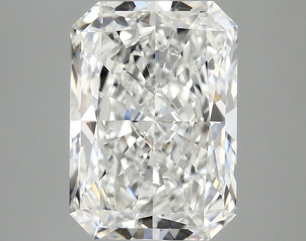 4.05 ct. radiant Lab Grown Diamond front image