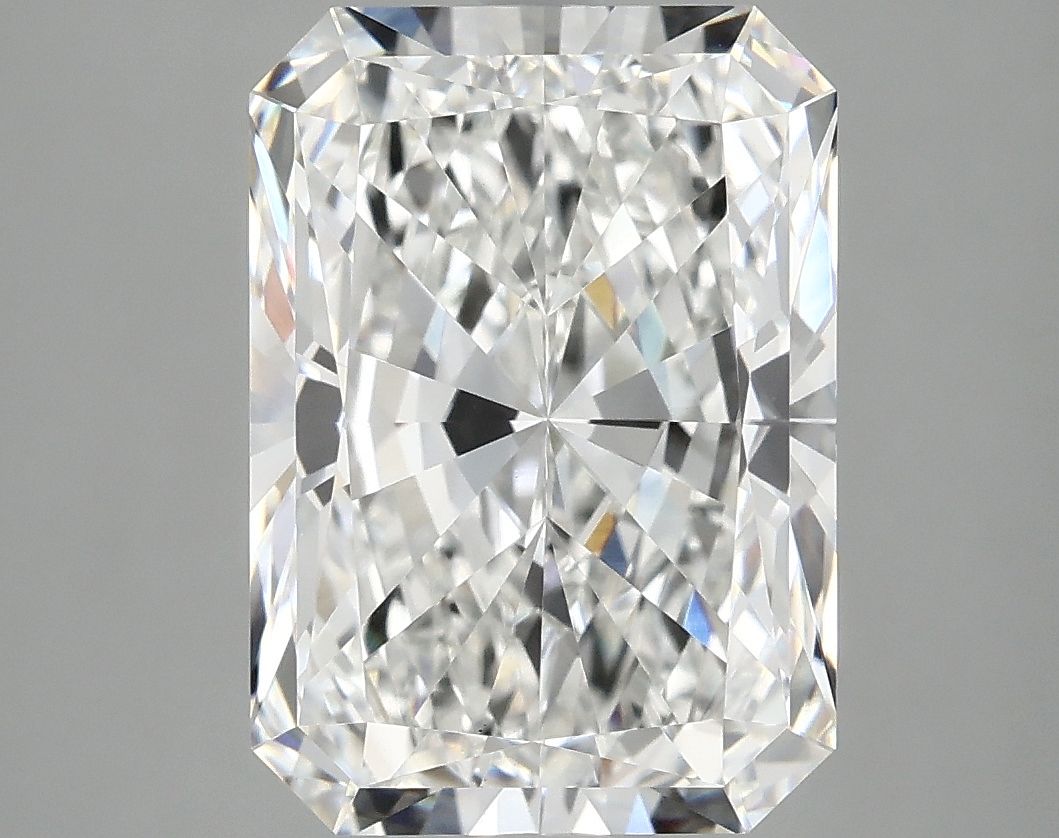 5.07 ct. radiant Lab Grown Diamond front image