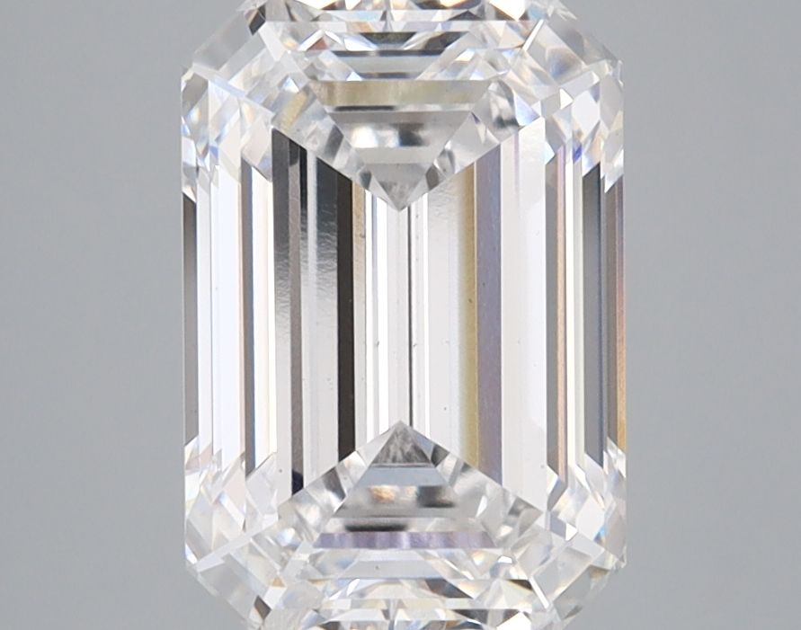 3.00 ct. emerald Lab Grown Diamond front image