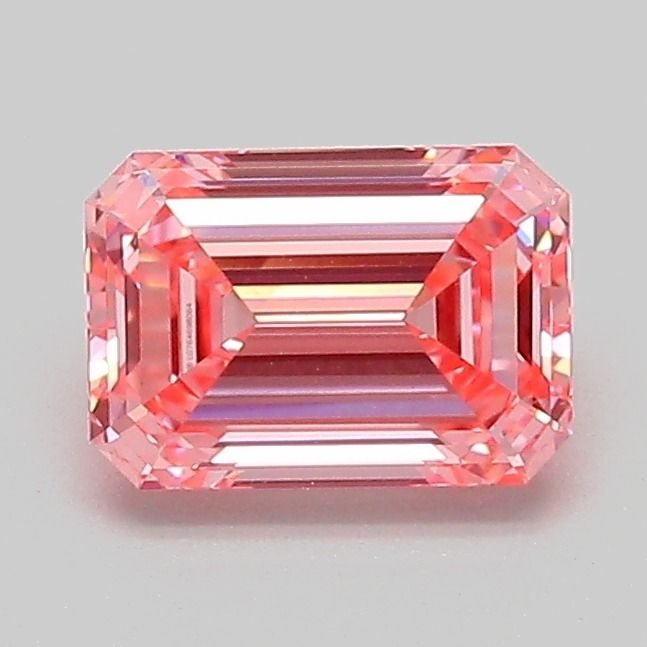 1.05 ct. emerald Lab Grown Diamond front image