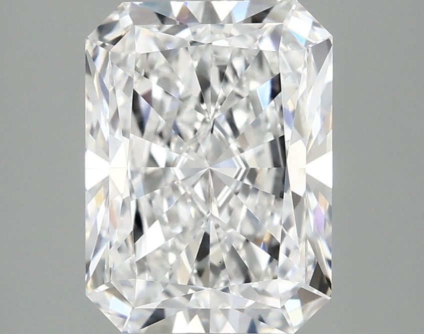 3.09 ct. radiant Lab Grown Diamond front image