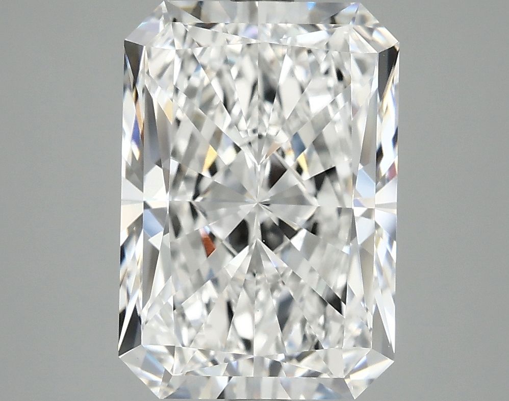 3.95 ct. radiant Lab Grown Diamond front image