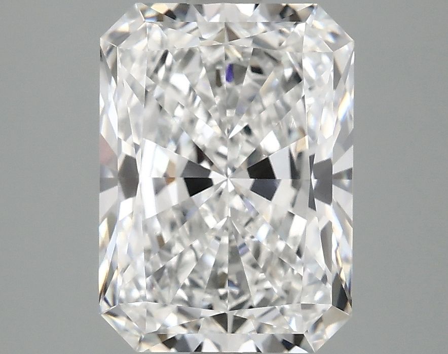 3.09 ct. radiant Lab Grown Diamond front image