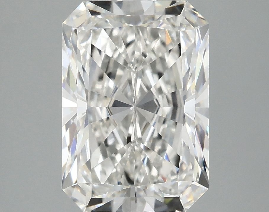 2.90 ct. radiant Lab Grown Diamond front image