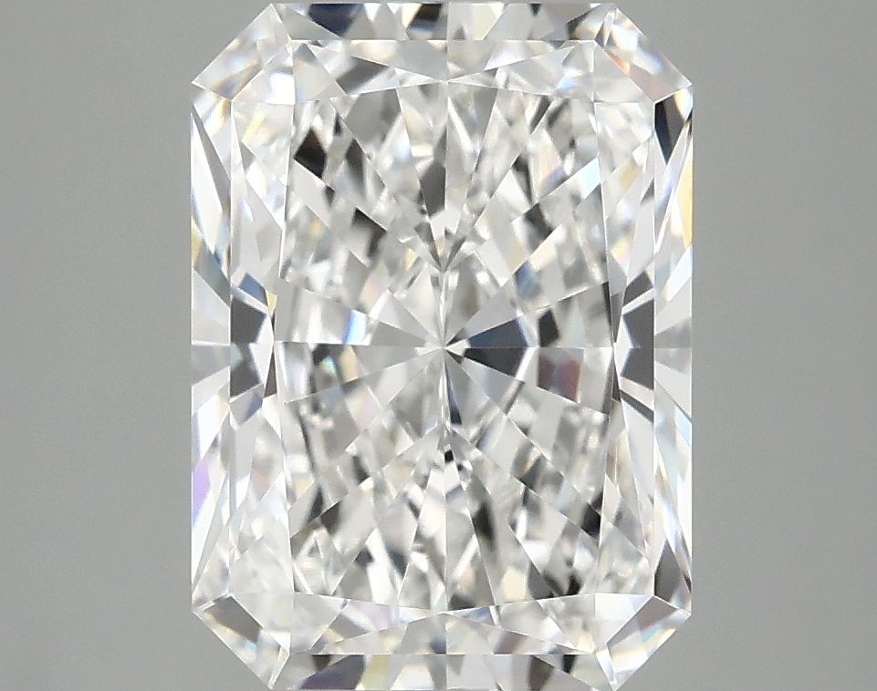 3.88 ct. radiant Lab Grown Diamond front image
