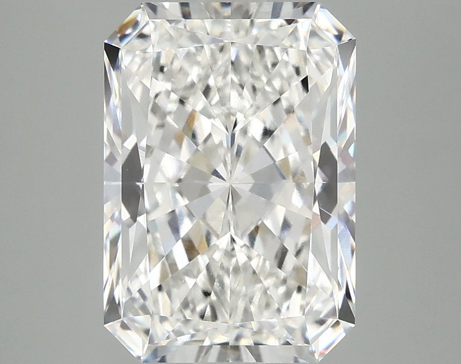 3.84 ct. radiant Lab Grown Diamond front image