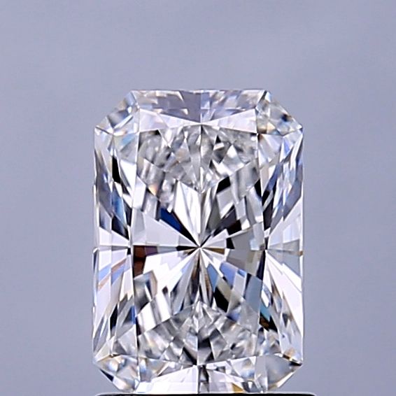 1.24 ct. radiant Lab Grown Diamond front image