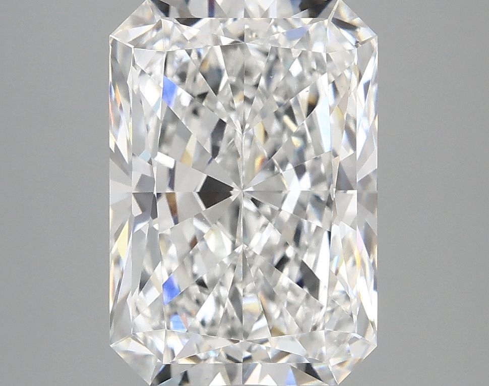 4.18 ct. radiant Lab Grown Diamond front image