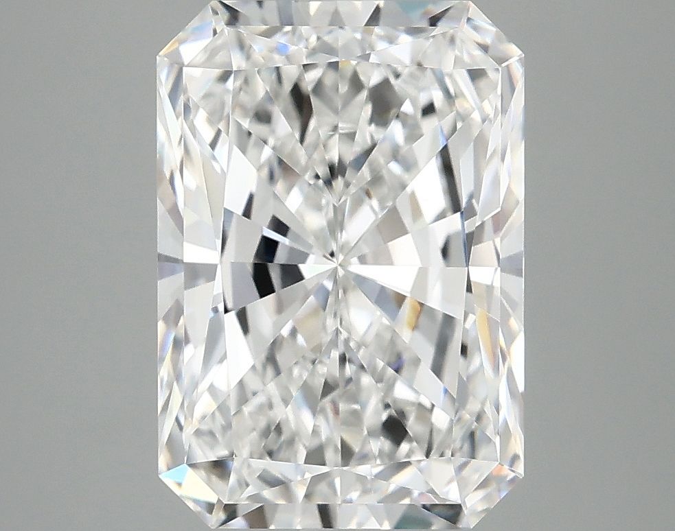 4.05 ct. radiant Lab Grown Diamond front image