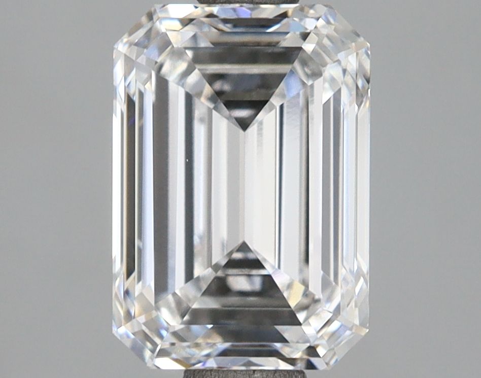 2.53 ct. emerald Lab Grown Diamond front image