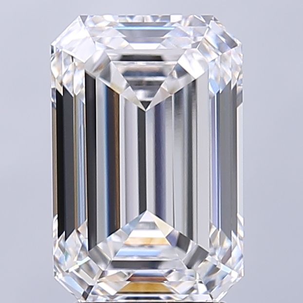 3.50 ct. emerald Lab Grown Diamond front image