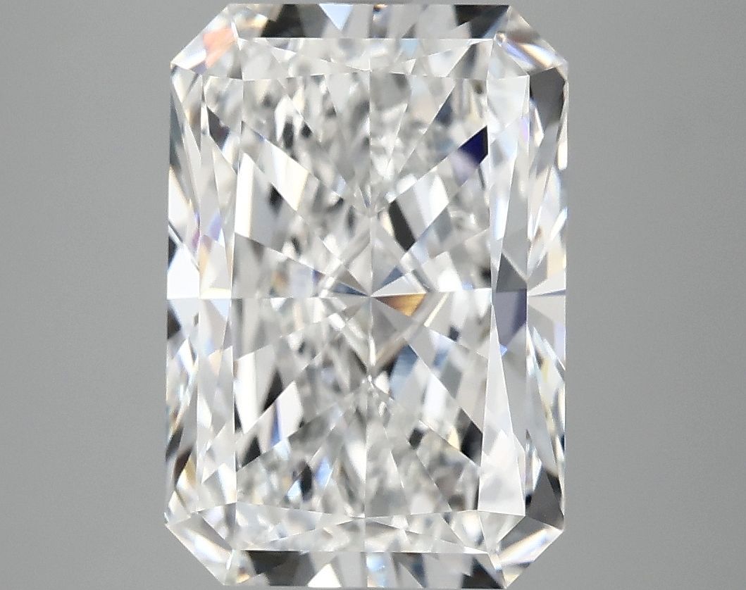 4.98 ct. radiant Lab Grown Diamond front image