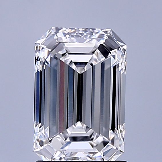 1.71 ct. emerald Lab Grown Diamond front image