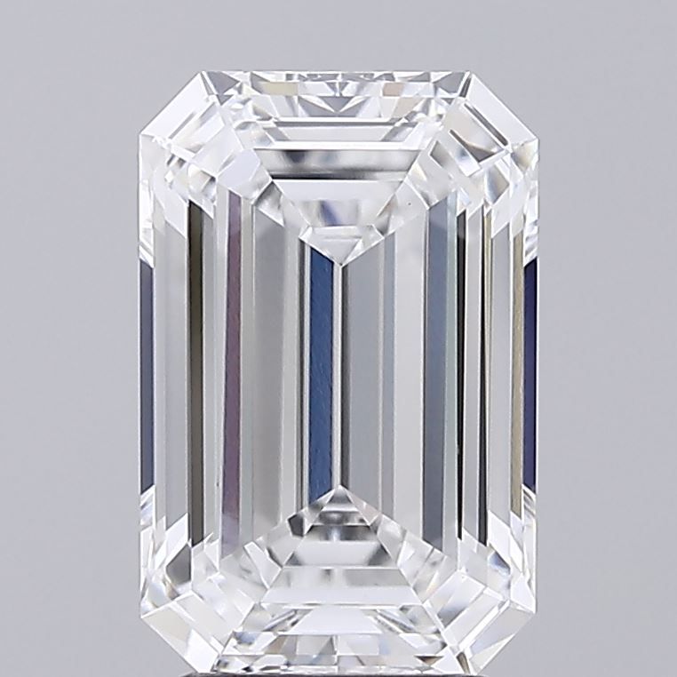 3.08 ct. emerald Lab Grown Diamond front image