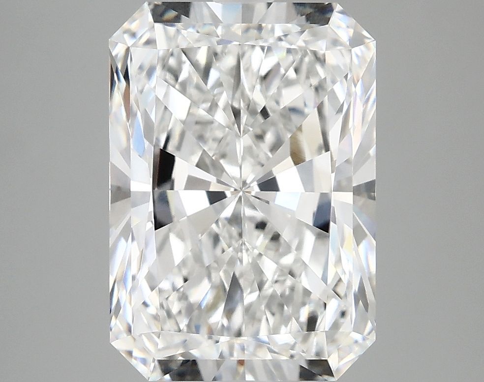 4.05 ct. radiant Lab Grown Diamond front image