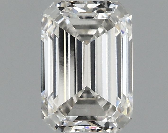 1.05 ct. emerald Lab Grown Diamond front image