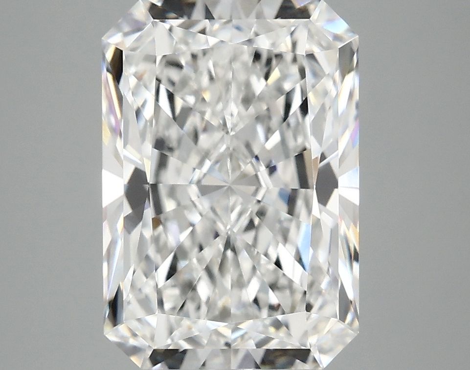 4.03 ct. radiant Lab Grown Diamond front image