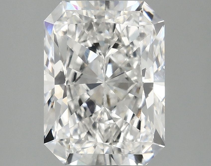 2.89 ct. radiant Lab Grown Diamond front image