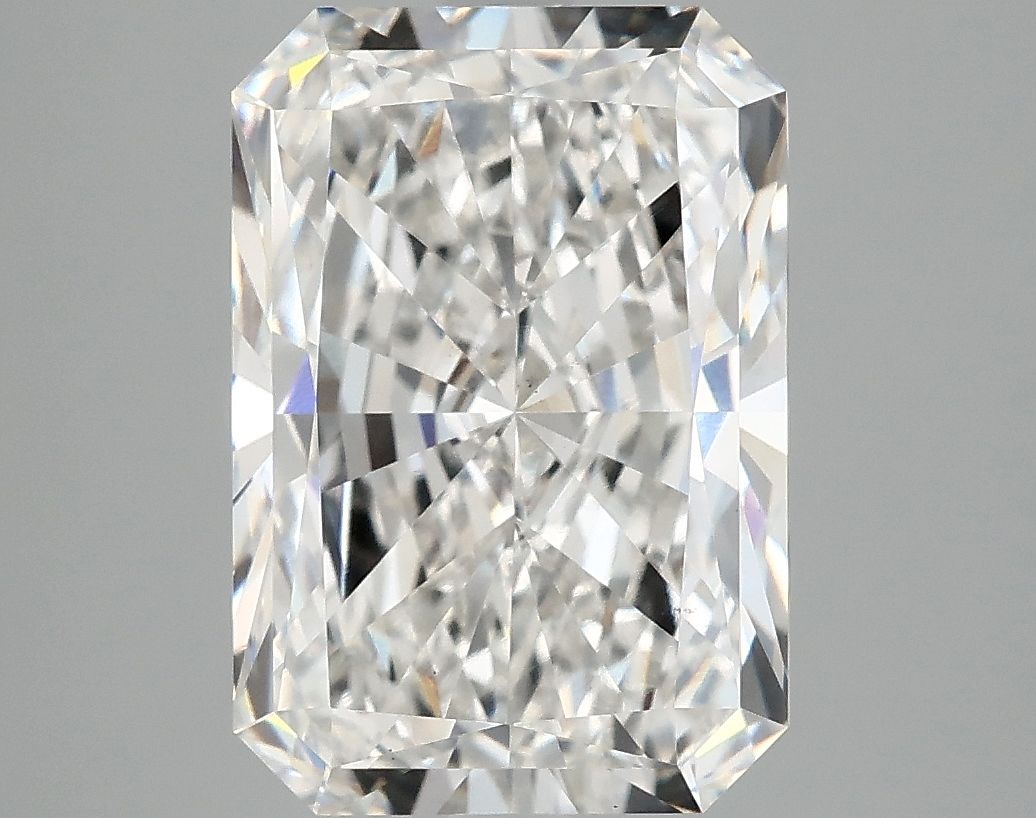 4.92 ct. radiant Lab Grown Diamond front image