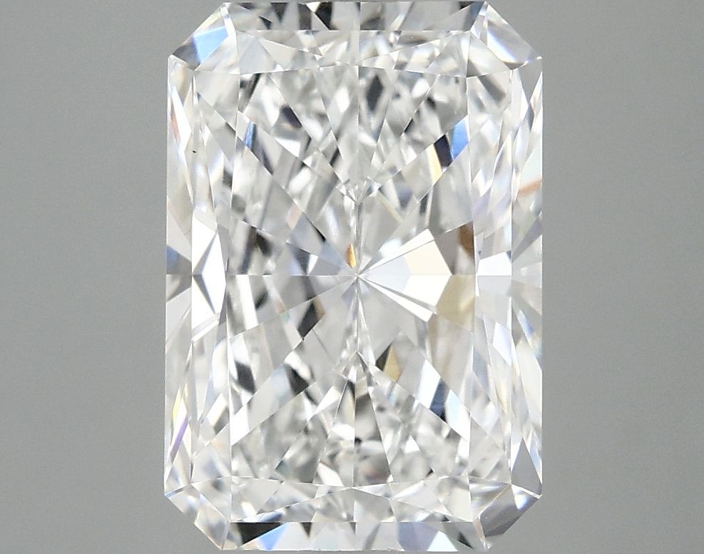 3.91 ct. radiant Lab Grown Diamond front image