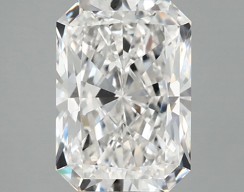 3.09 ct. radiant Lab Grown Diamond front image