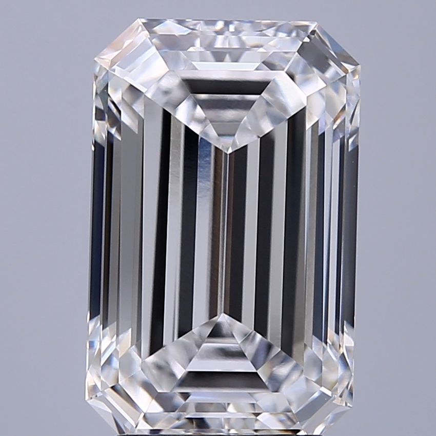 4.03 ct. emerald Lab Grown Diamond front image