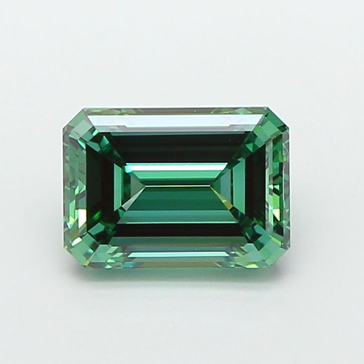 1.56 ct. emerald Lab Grown Diamond front image
