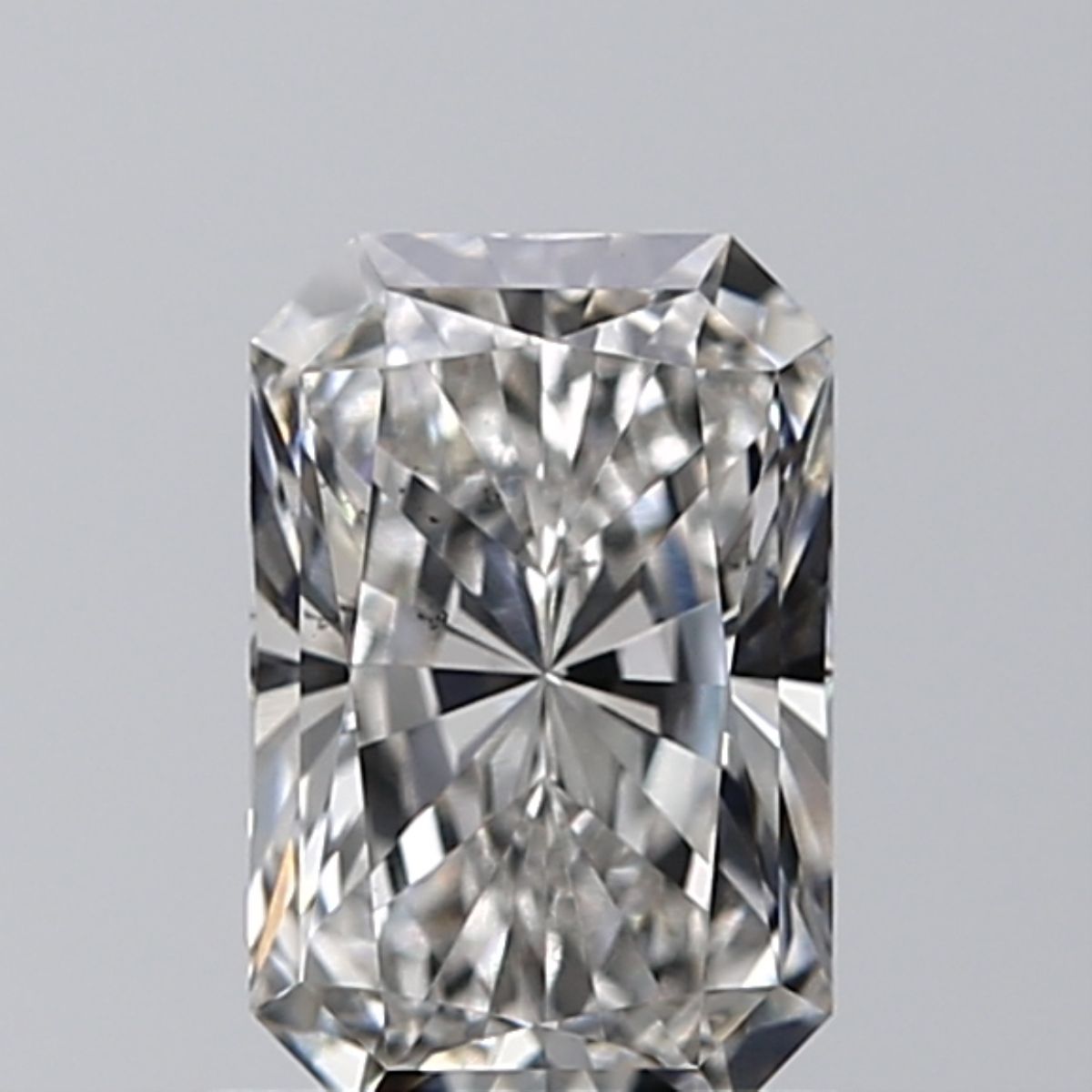 0.91 ct. radiant Lab Grown Diamond front image