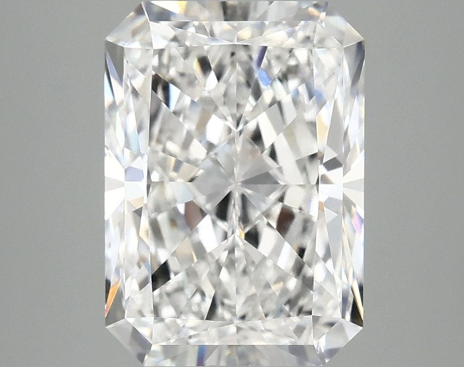 4.05 ct. radiant Lab Grown Diamond front image