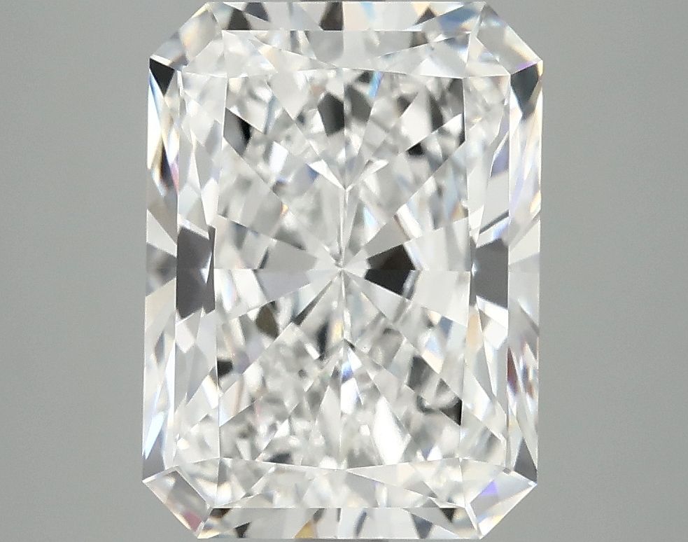5.05 ct. radiant Lab Grown Diamond front image
