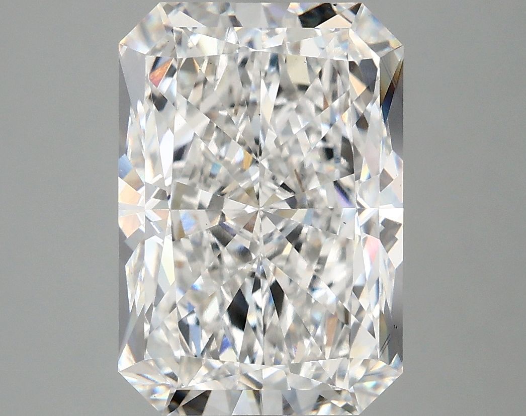 5.01 ct. radiant Lab Grown Diamond front image