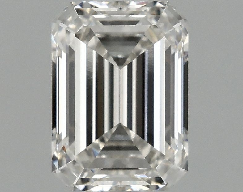 1.05 ct. emerald Lab Grown Diamond front image