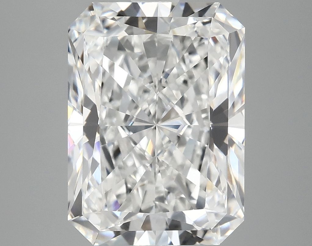 5.04 ct. radiant Lab Grown Diamond front image